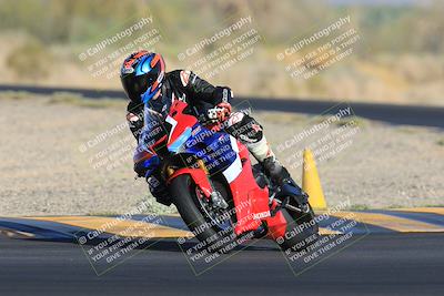 media/May-14-2023-SoCal Trackdays (Sun) [[024eb53b40]]/Turn 7 (740am)/